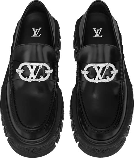 lv baroque loafer